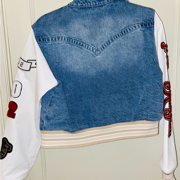 ✨TRUE RELIGION VARSITY DENIM CROP JACKET ✨ - Picture 7 of 16